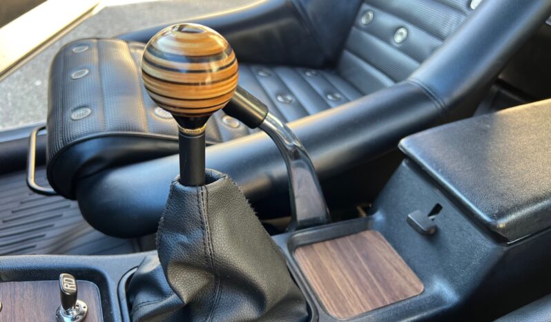 								1971 Nissan Skyline 2000GT Sedan 5-Speed full									