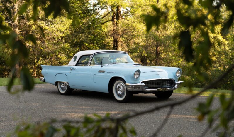 								1957 Ford Thunderbird full									