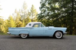 										1957 Ford Thunderbird full									