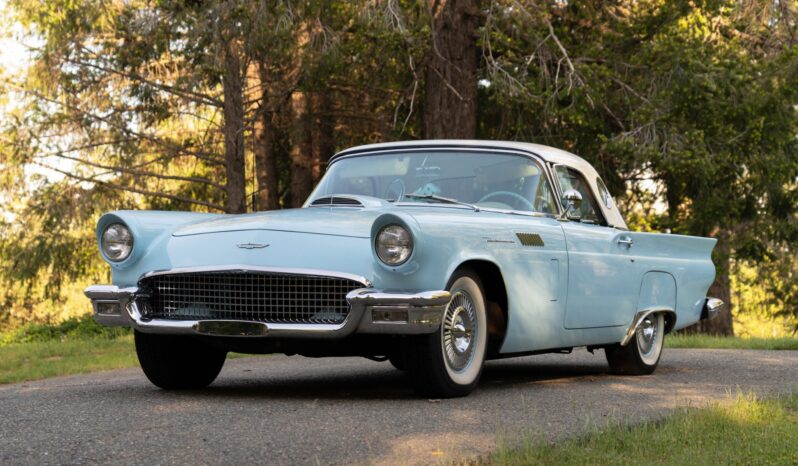 								1957 Ford Thunderbird full									