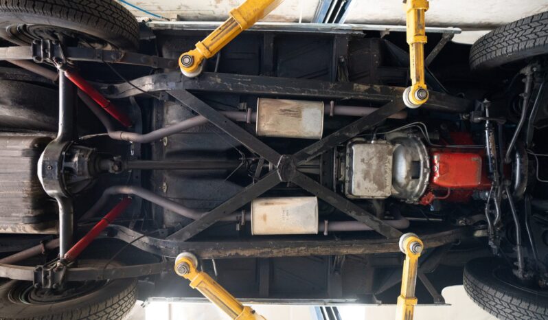 								1957 Ford Thunderbird full									