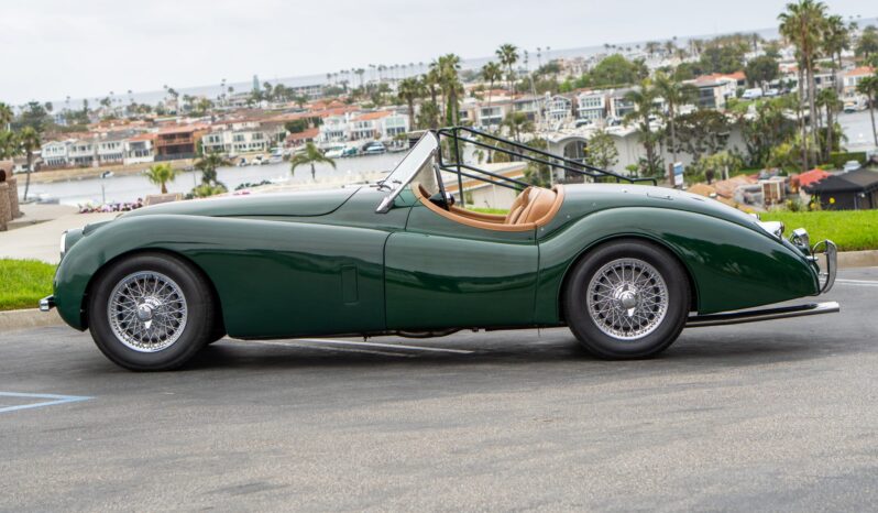 								1953 Jaguar XK120 SE Roadster full									
