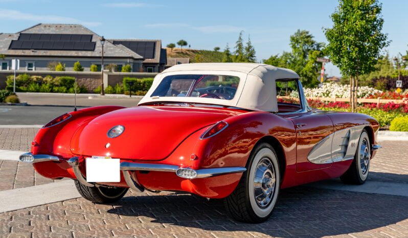 								1959 Chevrolet Corvette 6-Speed full									