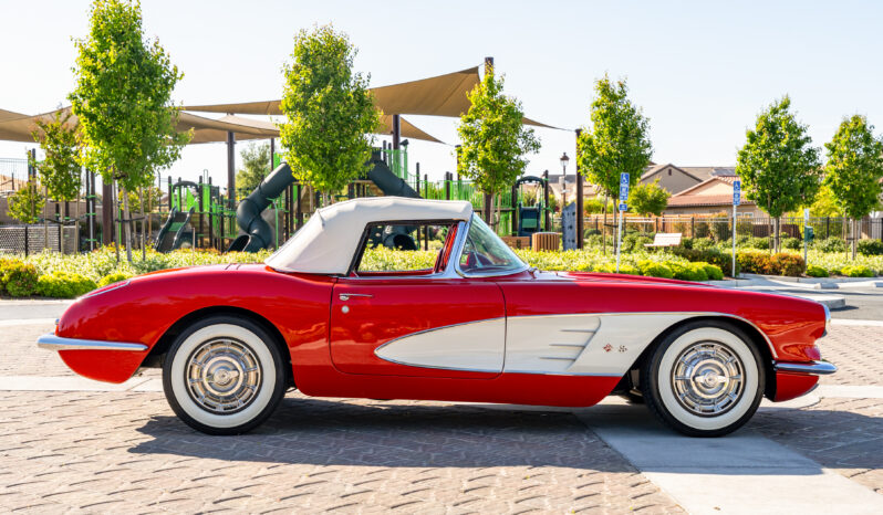 								1959 Chevrolet Corvette 6-Speed full									