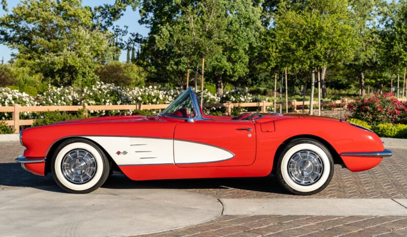 								1959 Chevrolet Corvette 6-Speed full									