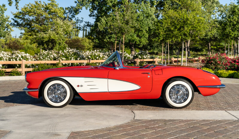 								1959 Chevrolet Corvette 6-Speed full									