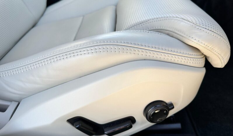 								2022 Volvo S90 B6 AWD Inscription full									