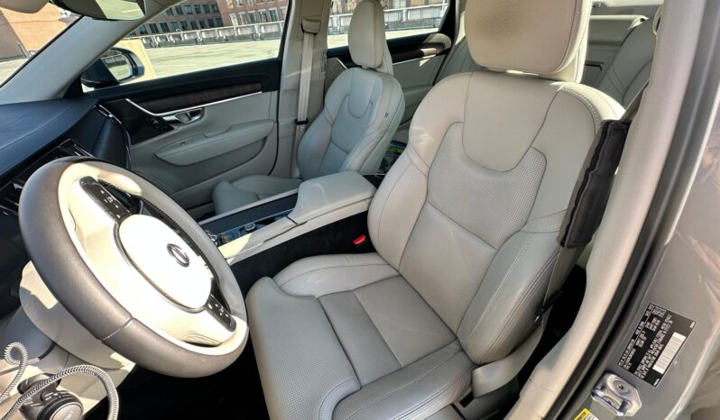 								2022 Volvo S90 B6 AWD Inscription full									