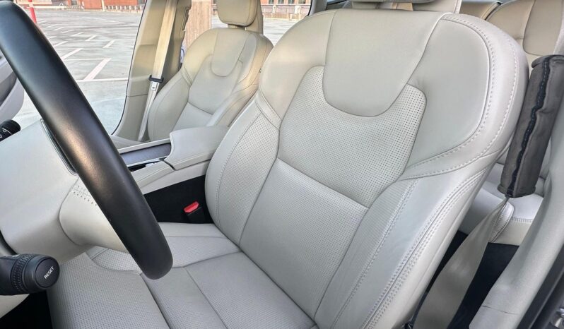 								2022 Volvo S90 B6 AWD Inscription full									