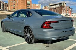 										2022 Volvo S90 B6 AWD Inscription full									