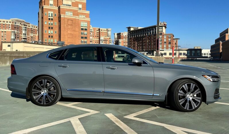 								2022 Volvo S90 B6 AWD Inscription full									