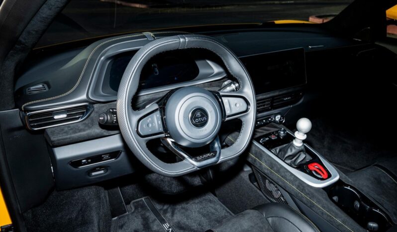 								2024 Lotus Emira V6 First Edition full									