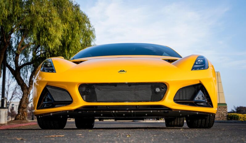								2024 Lotus Emira V6 First Edition full									