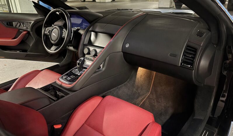 								2023 Jaguar F-Type P450 Coupe full									