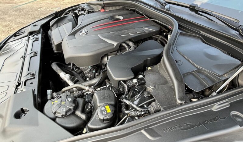 								2022 Toyota GR Supra 2.0 full									