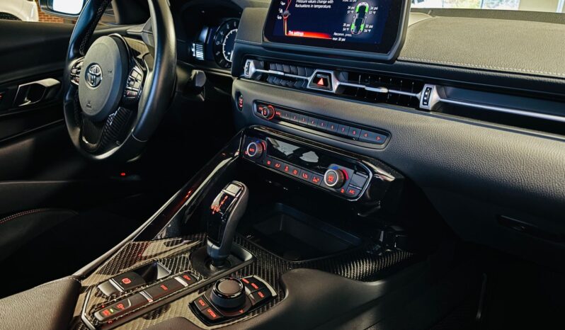 								2022 Toyota GR Supra 2.0 full									