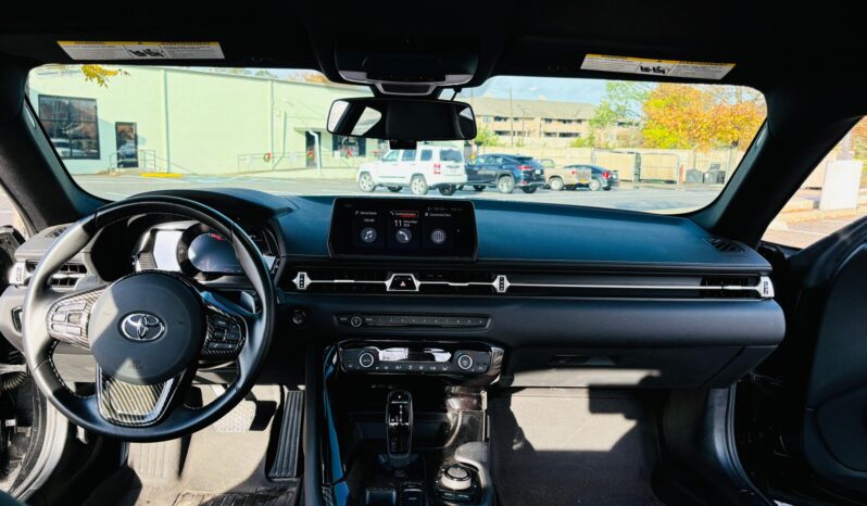 								2022 Toyota GR Supra 2.0 full									