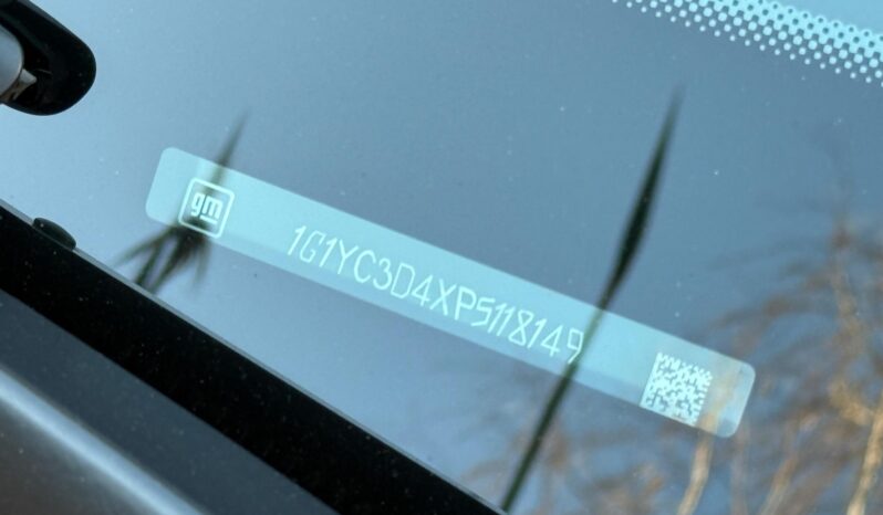 								2023 Chevrolet Corvette Stingray Convertible full									