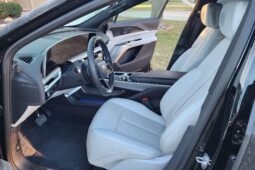 										2024 Cadillac Lyriq AWD Luxury 2 full									