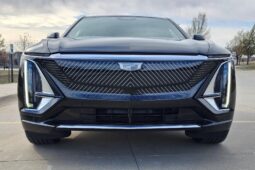 										2024 Cadillac Lyriq AWD Luxury 2 full									