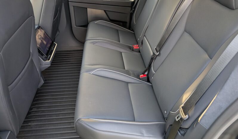 								2024 Tesla Cybertruck Foundation Series full									