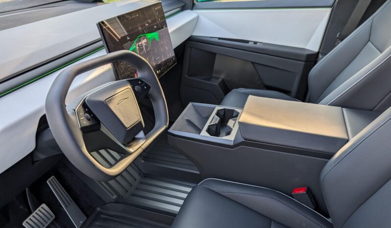 								2024 Tesla Cybertruck Foundation Series full									