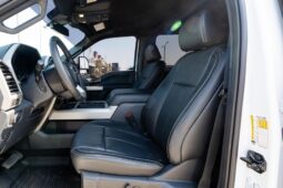 										2022 Ford F-450 Super Duty Lariat 4×4 full									