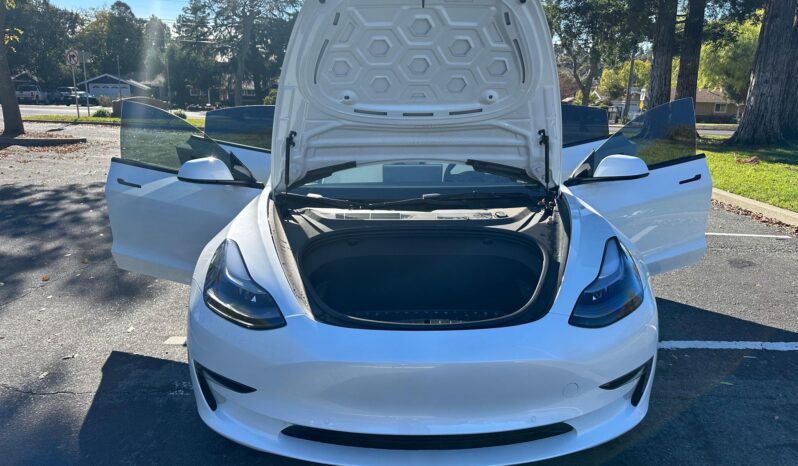 								2022 Tesla Model 3 Long Range AWD full									