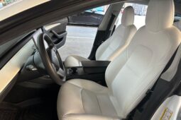 										2022 Tesla Model 3 Long Range AWD full									