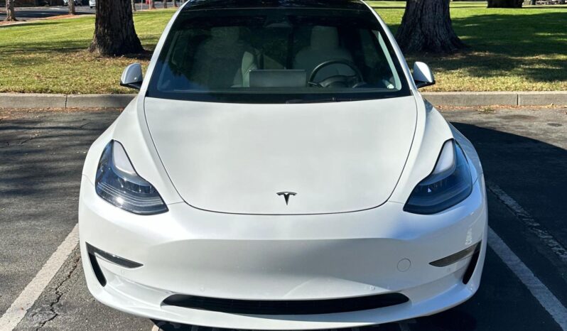 								2022 Tesla Model 3 Long Range AWD full									