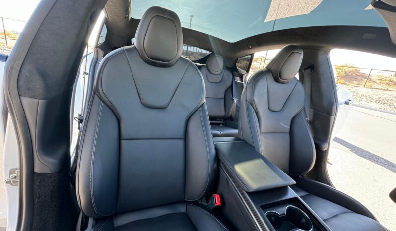 								2023 Tesla Model S Plaid full									