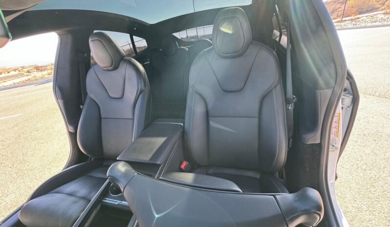 								2023 Tesla Model S Plaid full									