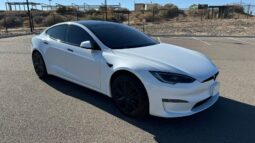 										2023 Tesla Model S Plaid full									