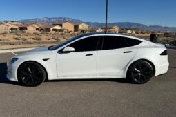 										2023 Tesla Model S Plaid full									