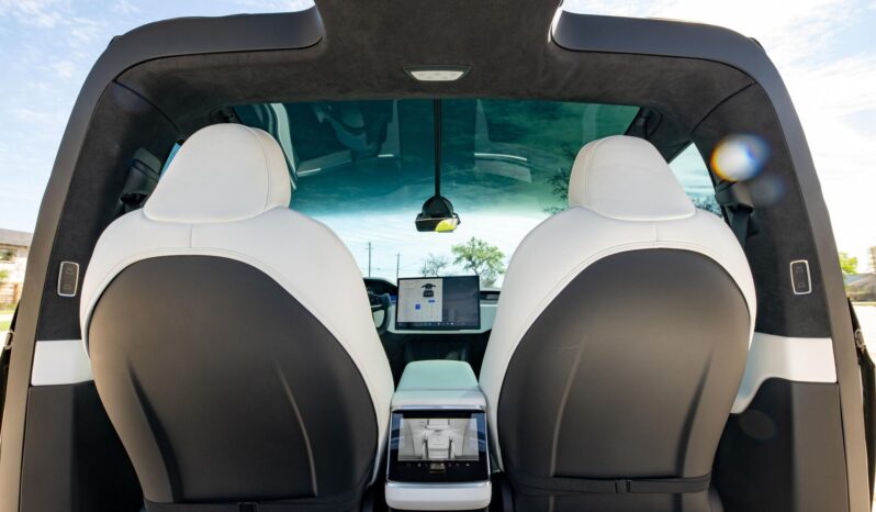 								2022 Tesla Model X Plaid full									