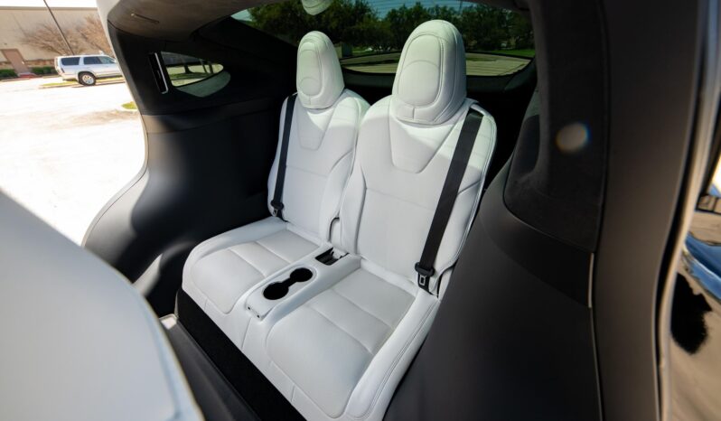 								2022 Tesla Model X Plaid full									