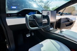 										2022 Tesla Model X Plaid full									