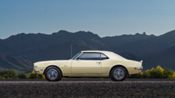 										1968 Chevrolet Camaro Z28 4-Speed full									