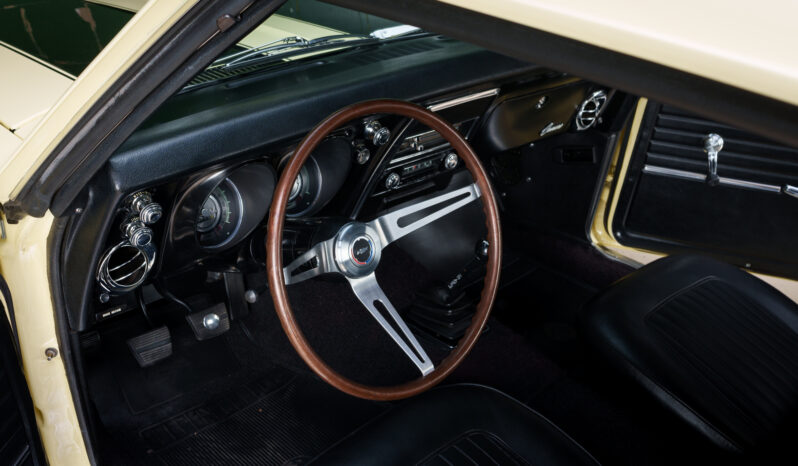 								1968 Chevrolet Camaro Z28 4-Speed full									