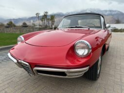 										1967 Alfa Romeo 1600 Spider Duetto full									