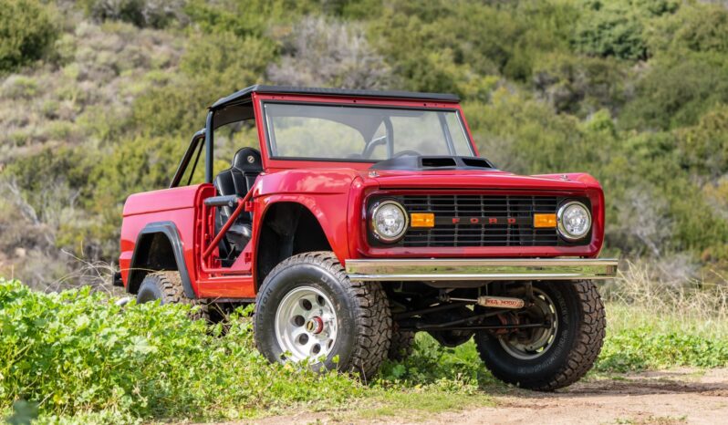 								1970 Ford Bronco 4-Speed full									