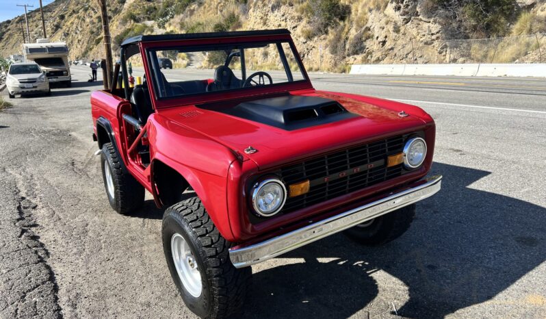 								1970 Ford Bronco 4-Speed full									