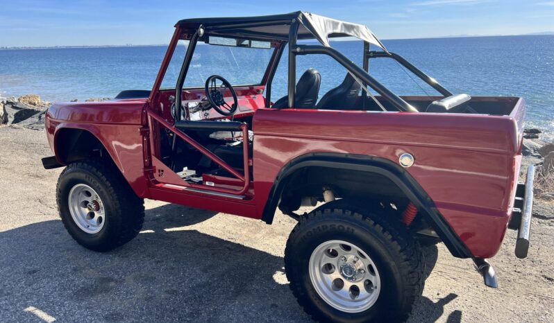 								1970 Ford Bronco 4-Speed full									