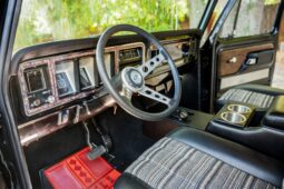 										1979 Ford Bronco Custom Chromatic full									