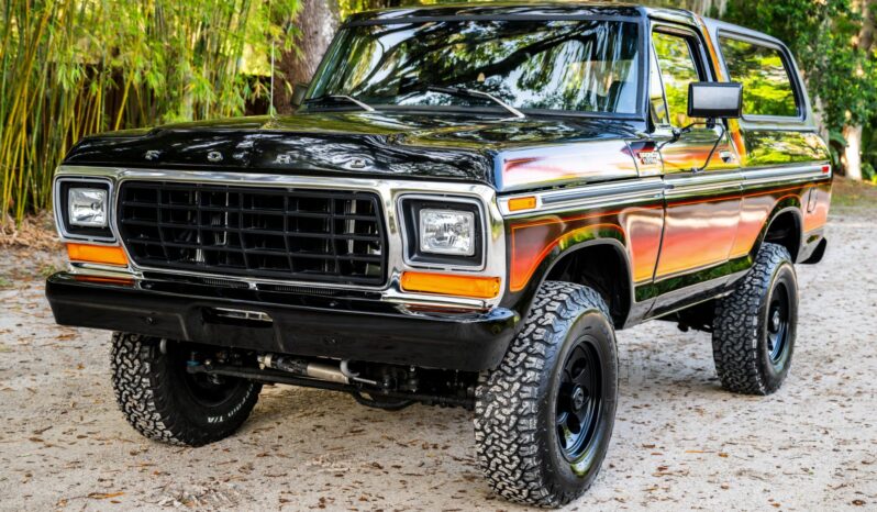 								1979 Ford Bronco Custom Chromatic full									