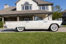 1957 Ford Thunderbird