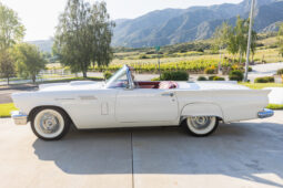 1957 Ford Thunderbird full