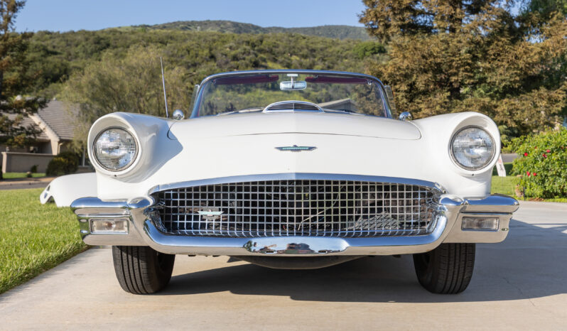 								1957 Ford Thunderbird full									