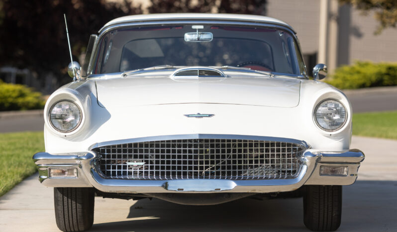 								1957 Ford Thunderbird full									