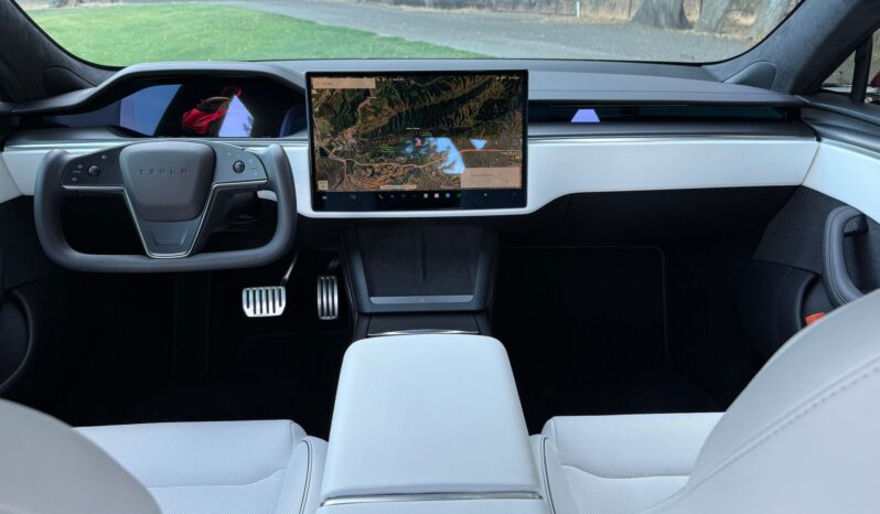 								2023 Tesla Model S Plaid full									